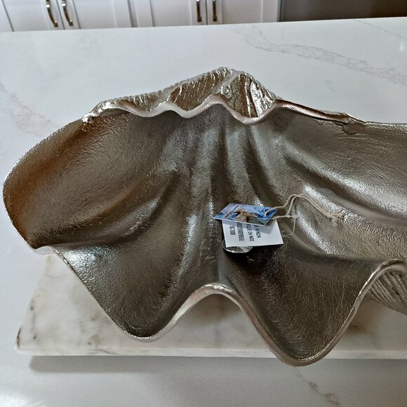 NEW! COASTAL COTTAGE CAST METAL OYSTER SHELL BOWL - Picture 2 of 5